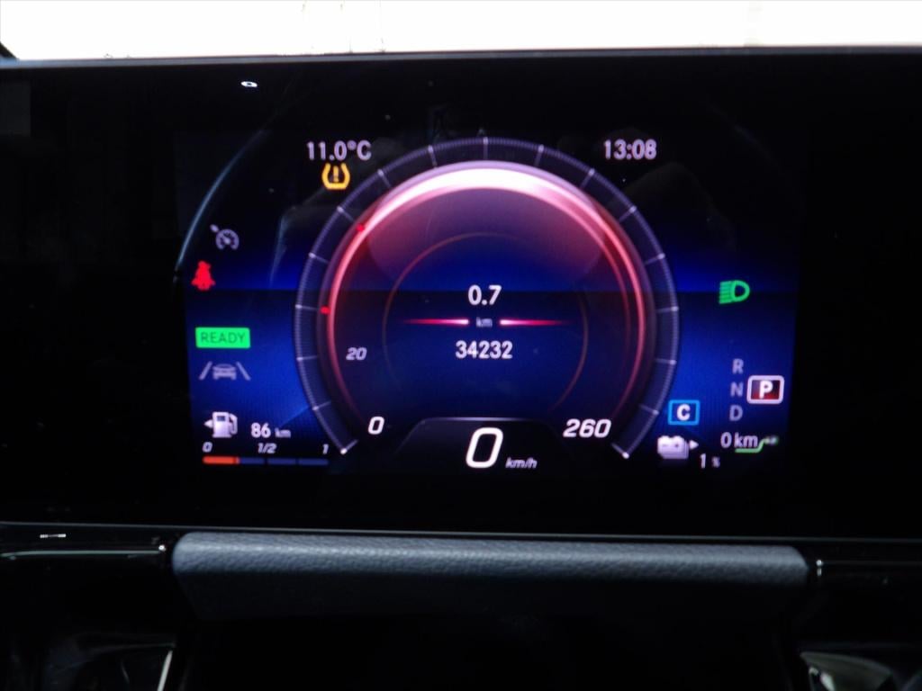 Mercedes-Benz Gla-klasse 250 e 218pk 8g-dct business solution luxury limite