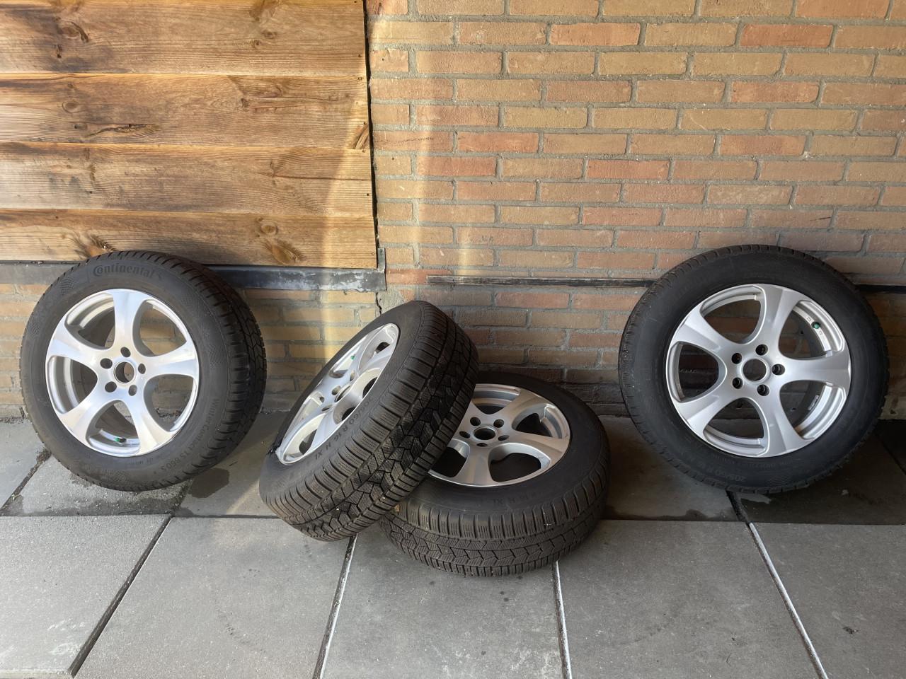 Winterbanden en velgen