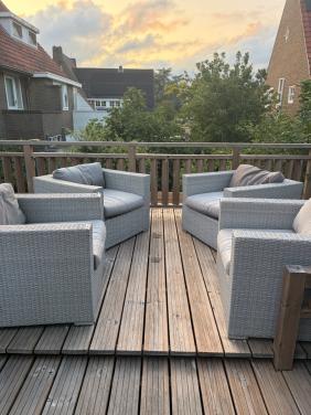 4 loungestoelen