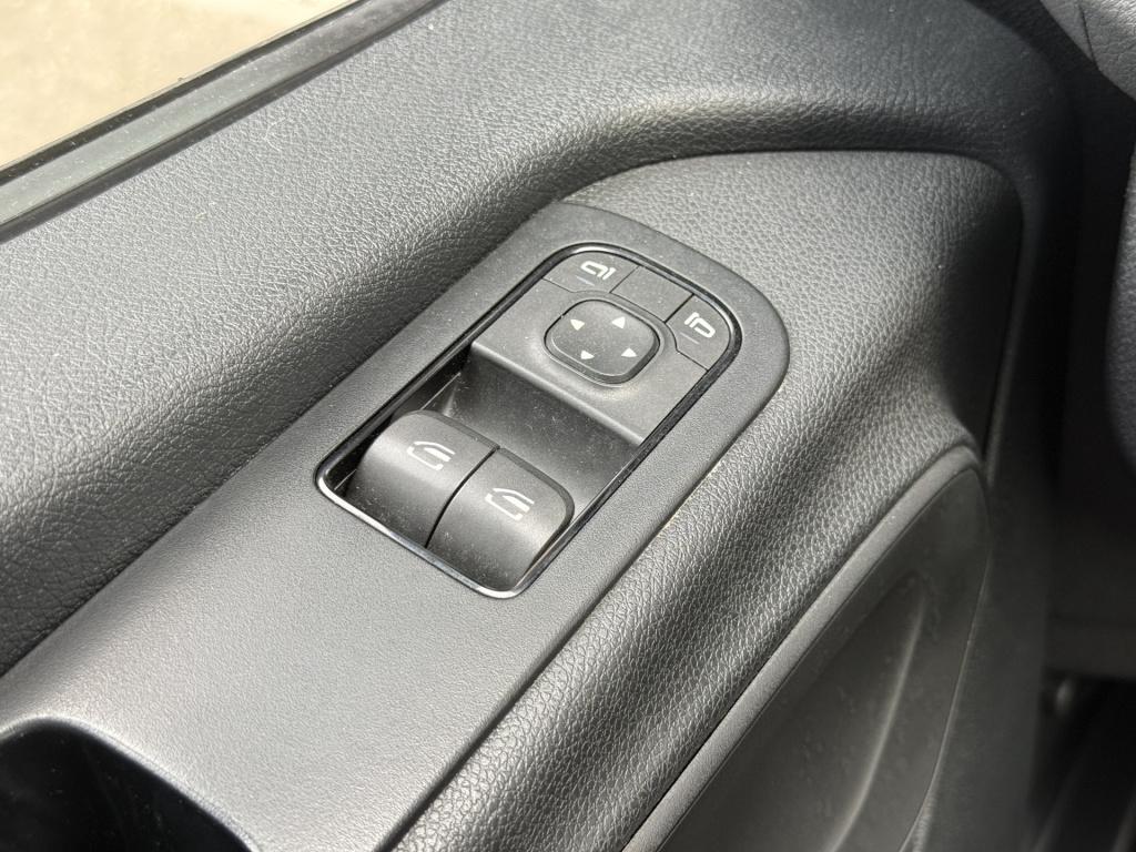 Mercedes-Benz Sprinter 319 1.9 cdi bakwagen met laadklep | zijdeur | cruise