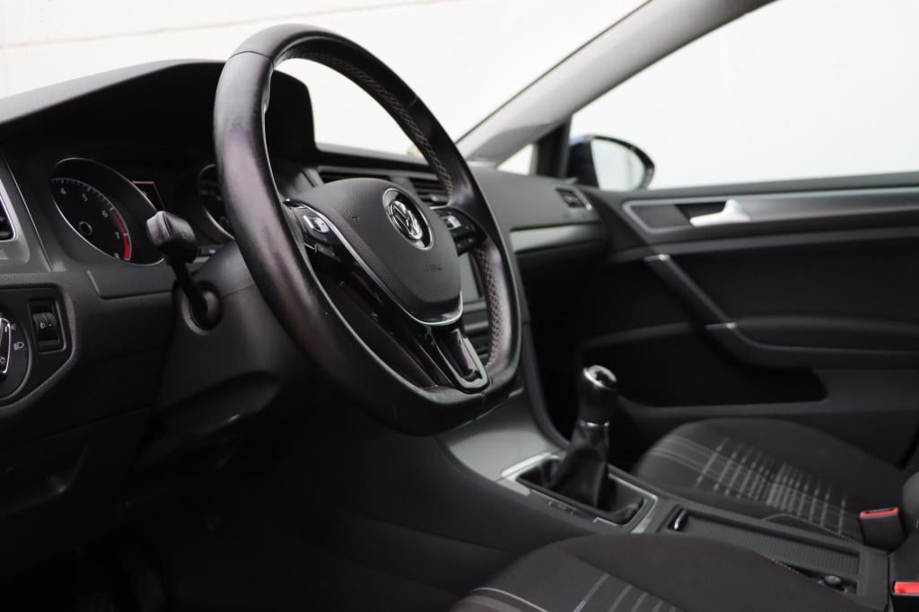 Volkswagen Golf 1.2 tsi connected series 110pk