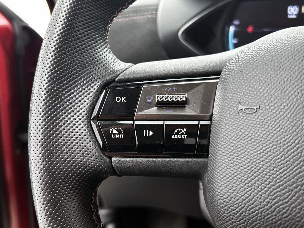 Ds Ds 3 e-tense performance line+ 54 kwh | head-up display | leder | stoelv