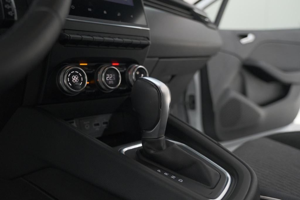Renault Clio tce 130 edc intens | 360 camera | apple carplay | parkeersenso