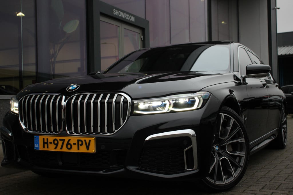 BMW 7 Serie 750ld xdrive high executive | vol opties! | m-sport | np: €200.