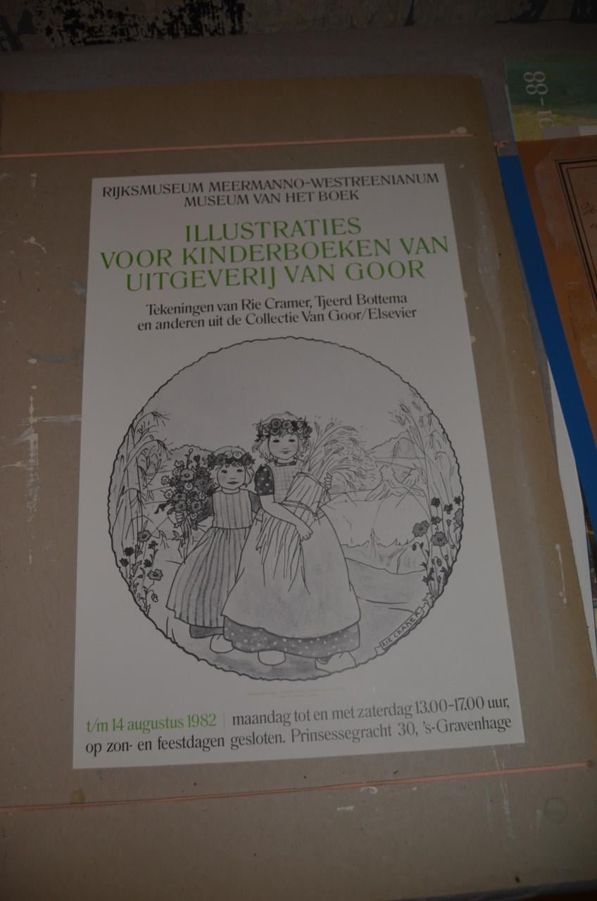 Posters tentoonstellingen Ned. kunstenaars ong. 40 jaar oud!