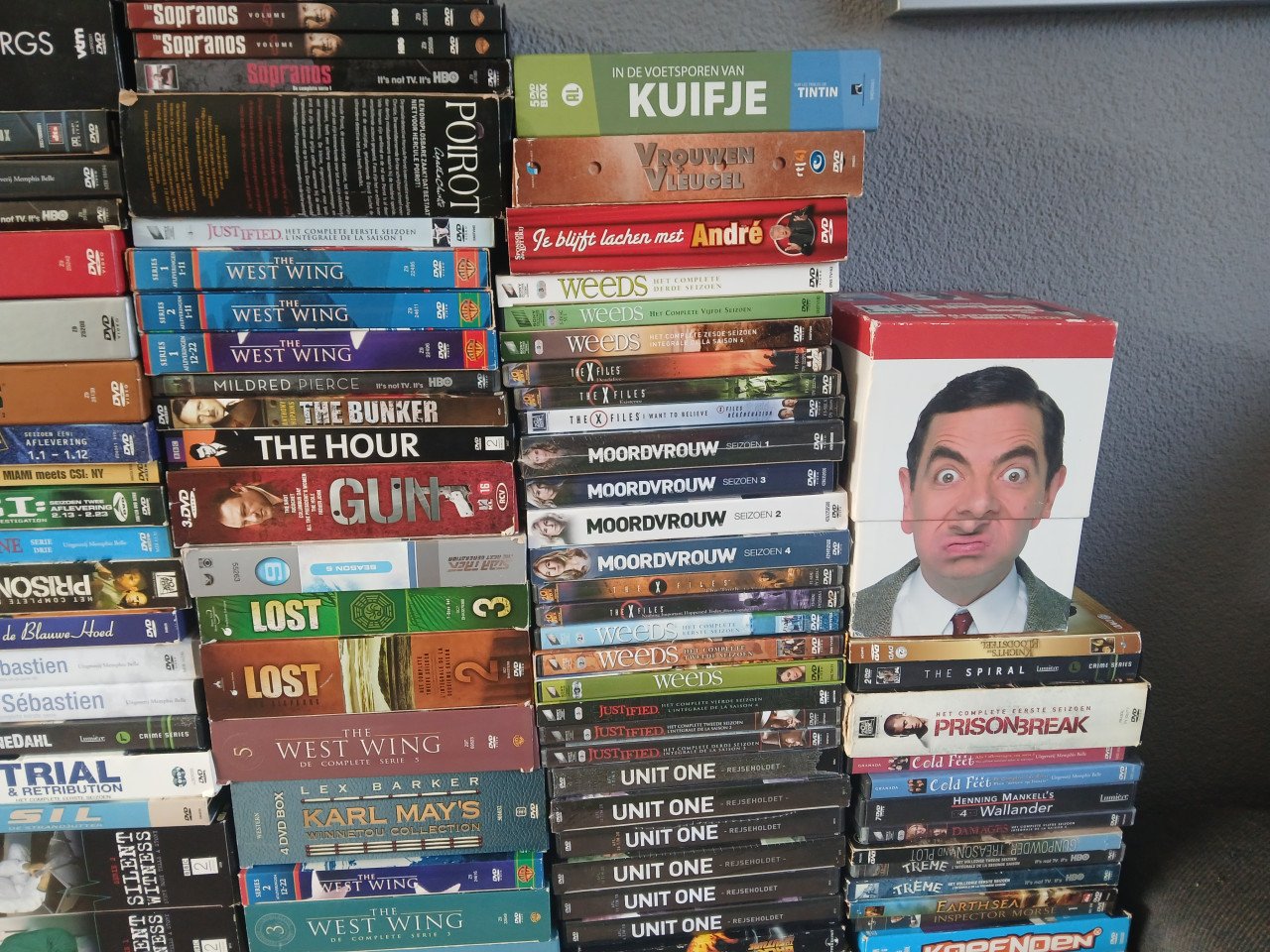Dvd boxen en series 540 stuks 175,-