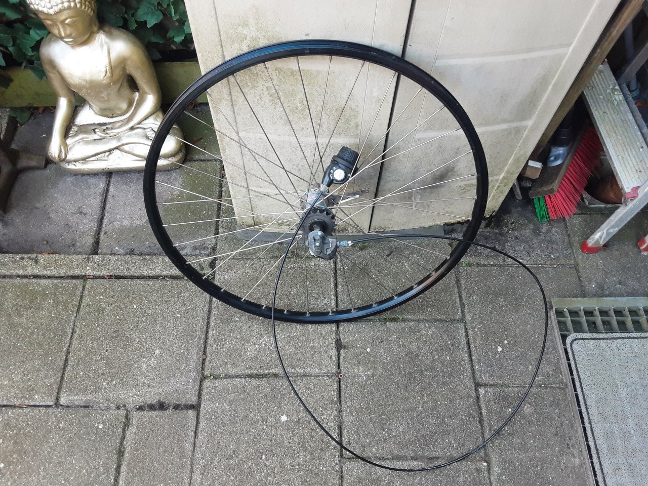 28 inch nexus achterwiel, 3 speed,terugtraprem