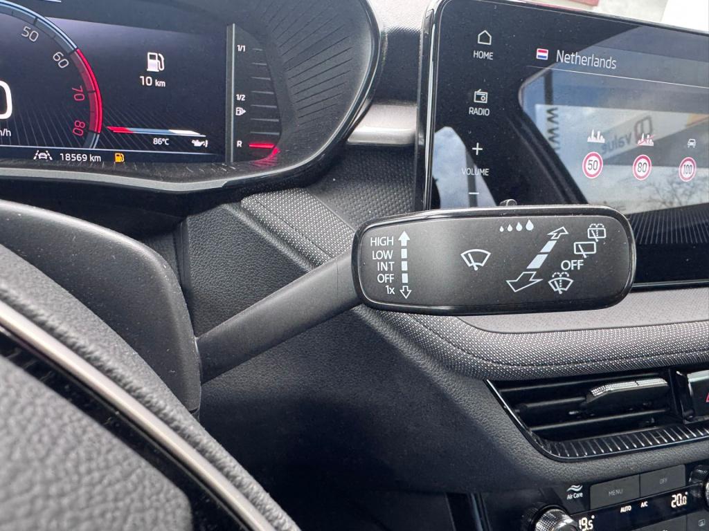 Skoda Fabia 1.0 tsi business edition