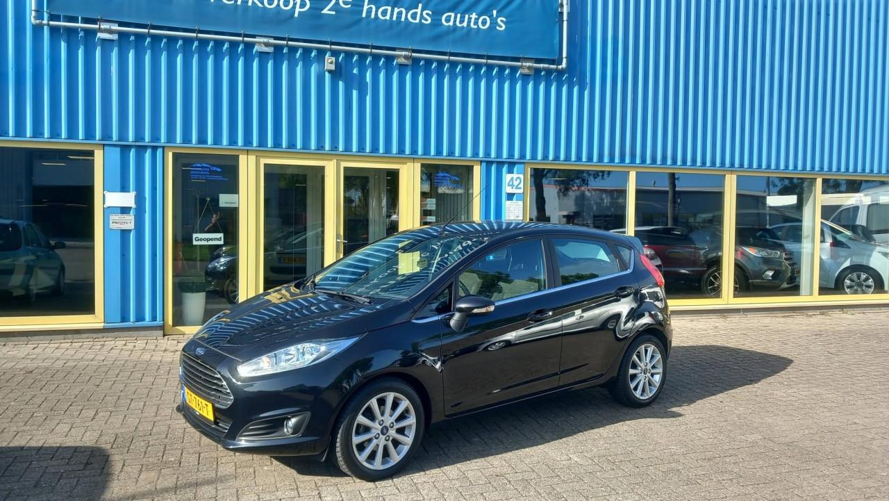 Ford FIESTA 1.0 EcoBoost Titanium 5 deurs bj:2015 airco lm-velgen i.z.g.st