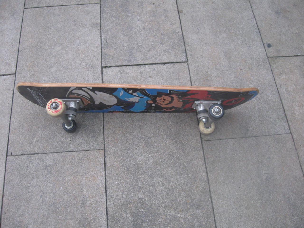 Alert Skateboard