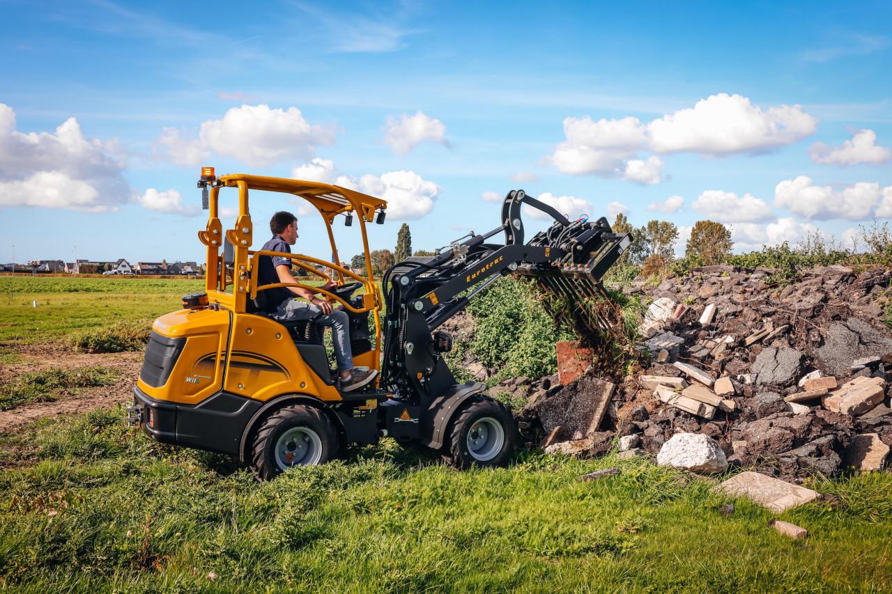 Nieuw model Eurotrac W11L hefvermogen 1650 KG
