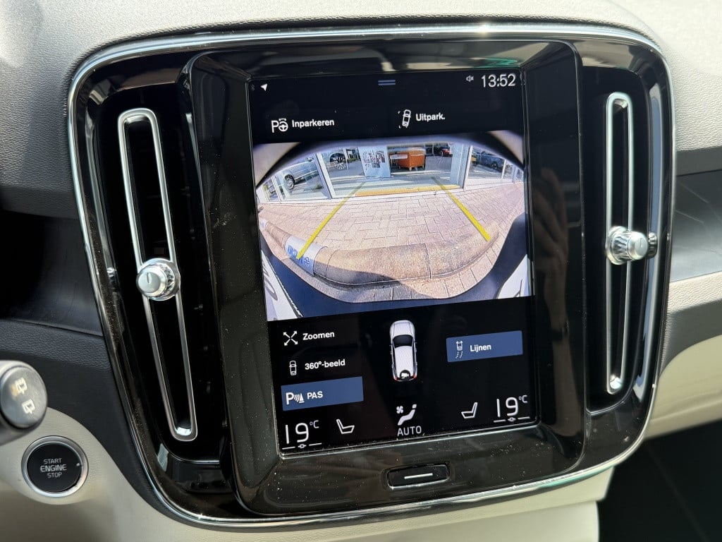 Volvo XC40 t4 211pk recharge ultimate dark| full options !!