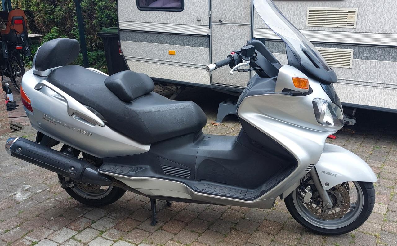 Suzuki burgman AN650A 2004
