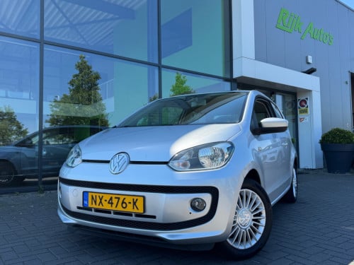 Volkswagen UP! 1.0 high up! * stoelverwarming * navi * lm velgen