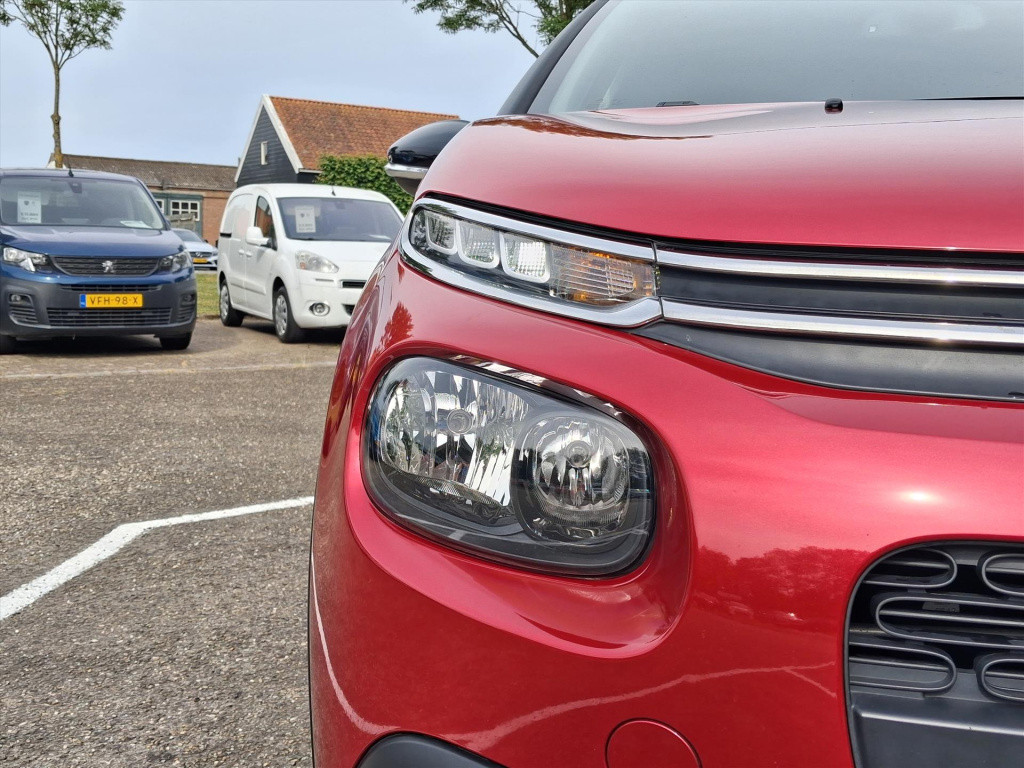Citroen C3 1.2 puretech 82pk s&s feel edition | kleurnavigatietomtom | blue