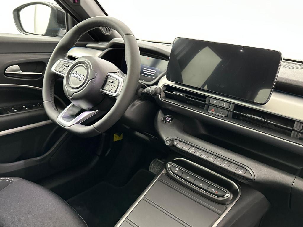 Jeep Avenger summit 54 kwh demo voordeel!