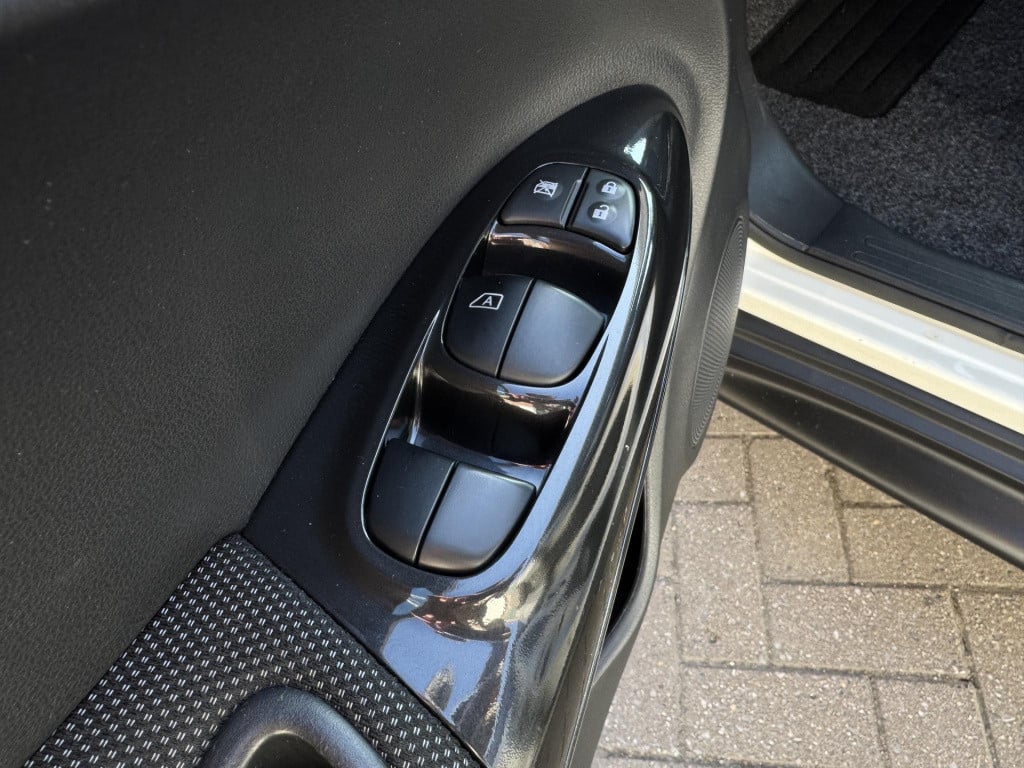Nissan Juke 1.2 dig-t s/s connect edition | trekhaak | navigatie | 360° cam