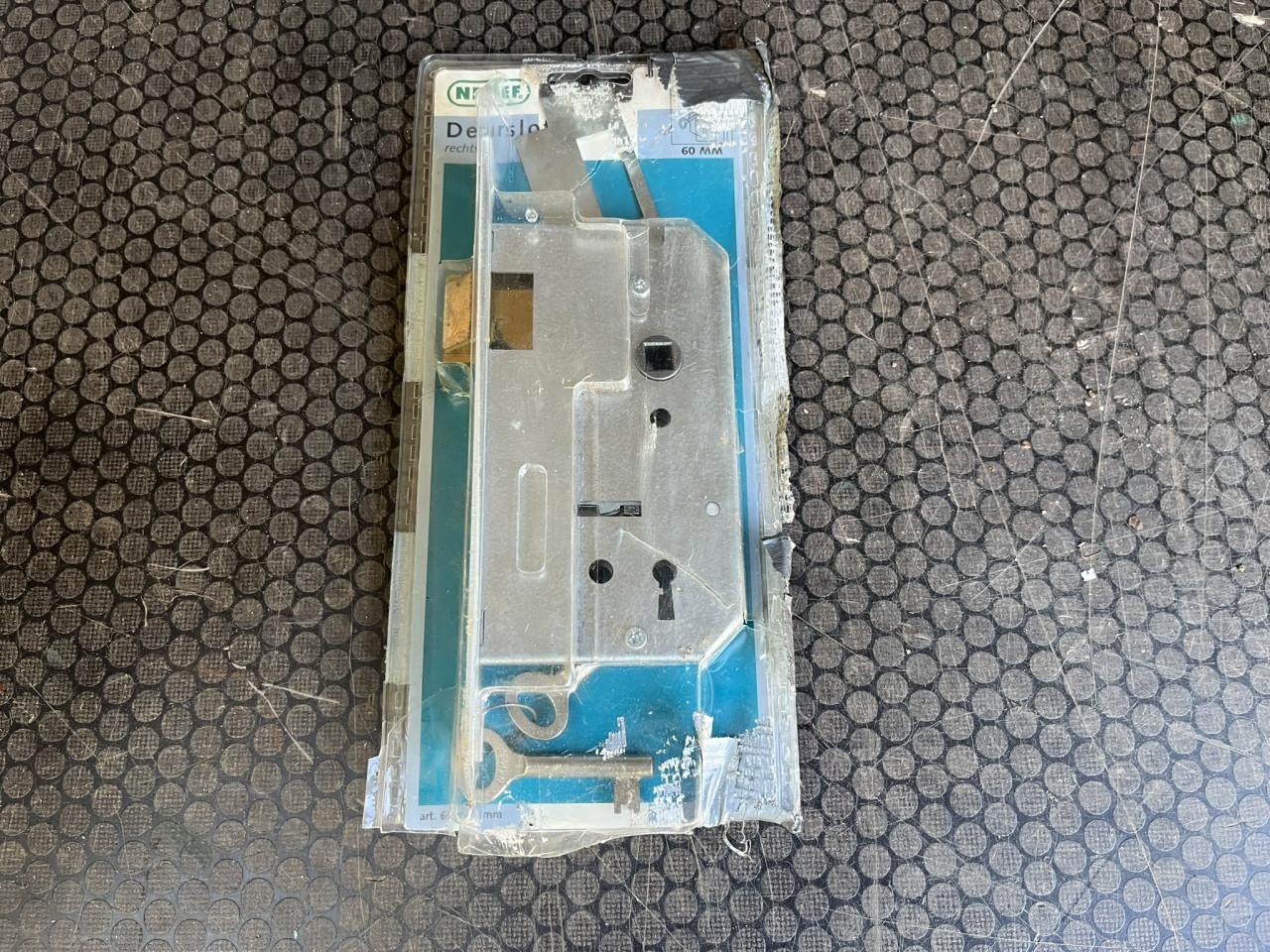 Nemef klavier insteekslot DIN rechts met staal voorplaat