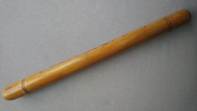 Houten breinaaldenkoker