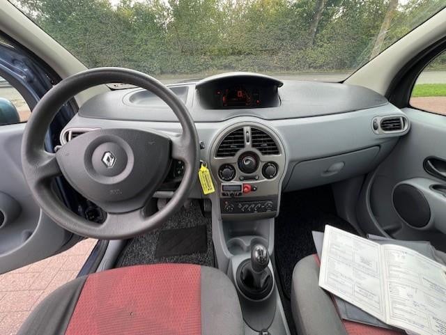 Renault Modus 1.4-16v air met trekhaak