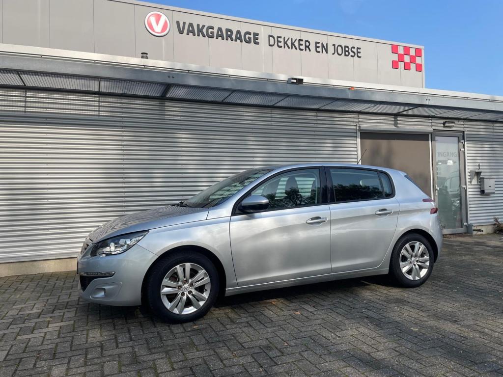 Peugeot 308 1.2 puretech blue lease premium