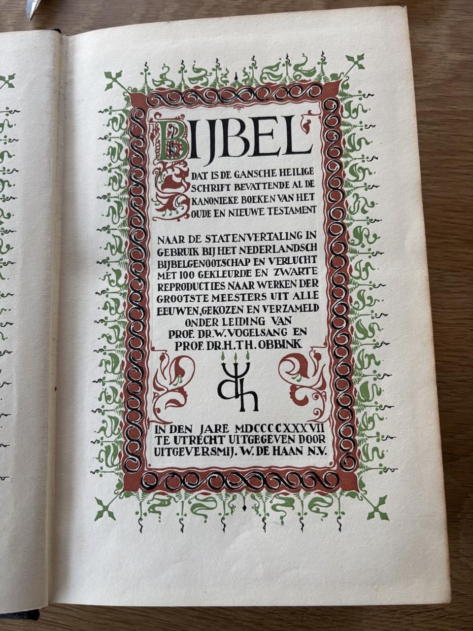 Oude bijbel uit 1937