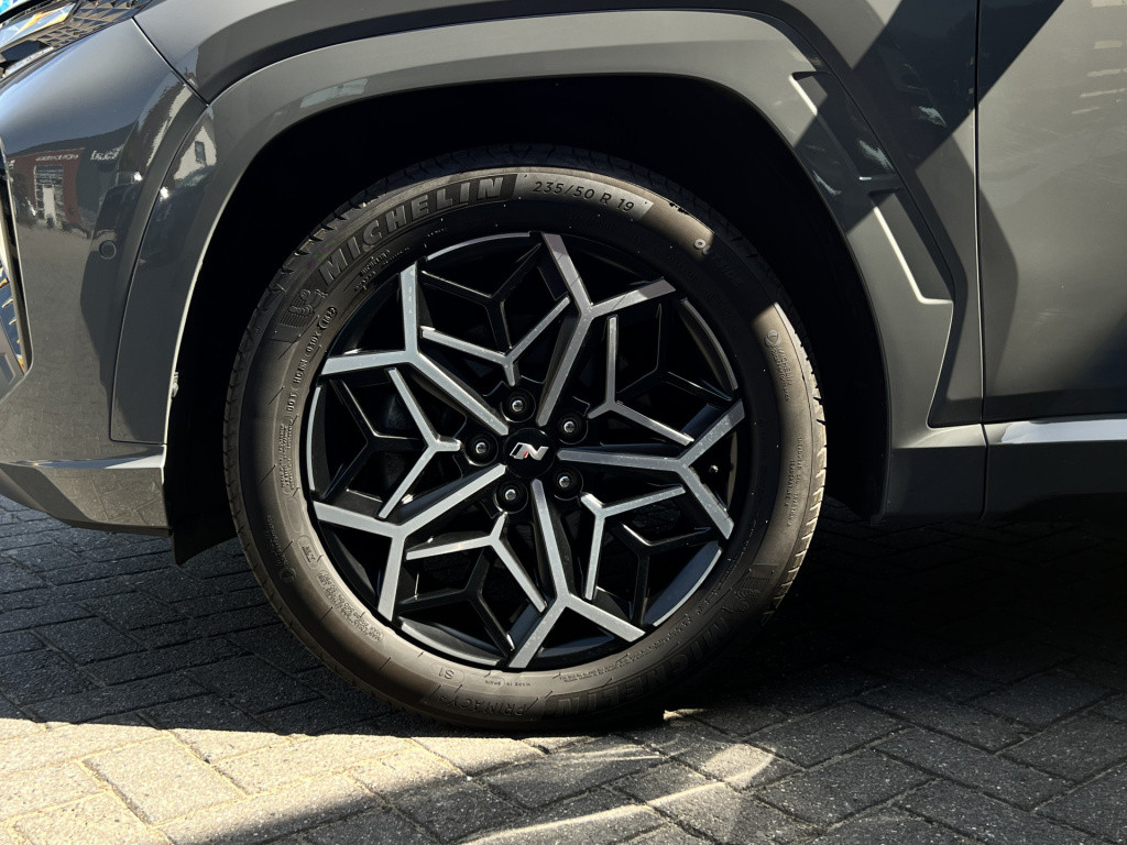 Hyundai Tucson 1.6 t-gdi phev n line 4wd | 360 camera | two-tone | apple/ a