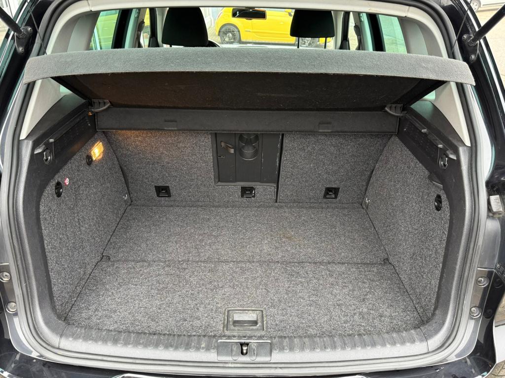 Volkswagen Tiguan 1.4 tsi sport&style