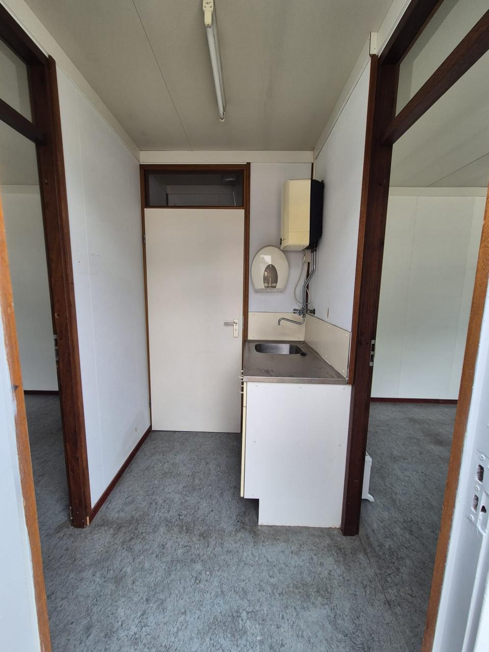 Kantoorunit / uitvoerderskeet / bouwkeet / woonunit 10x3m