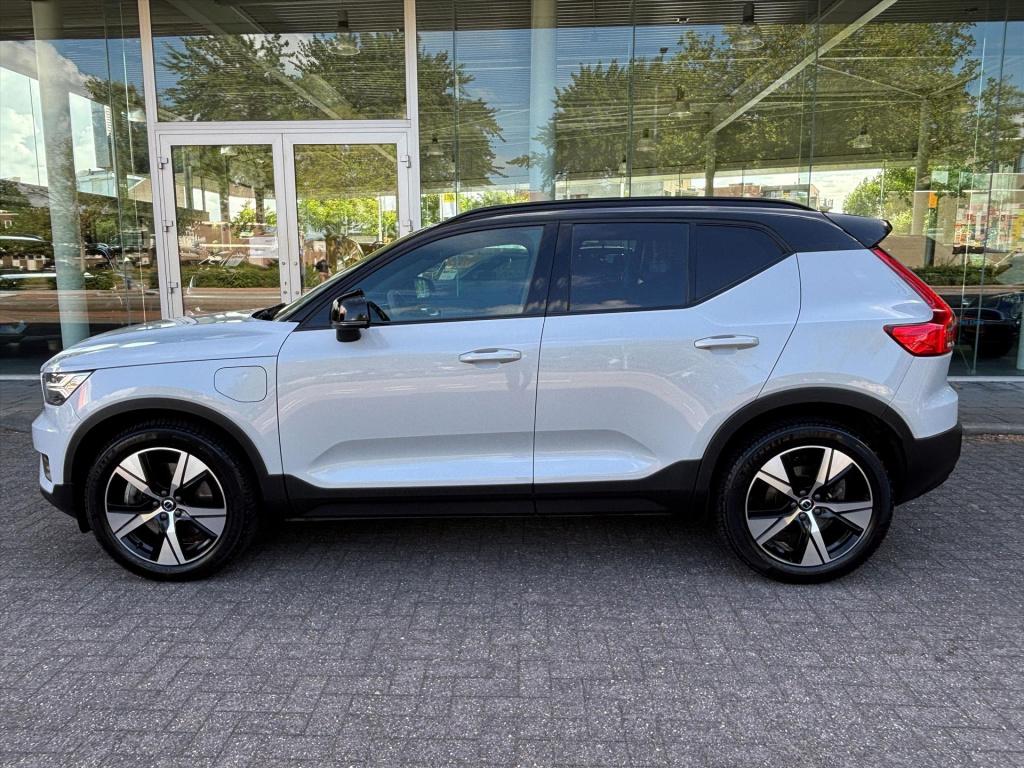 Volvo XC40 1.5 t4 recharge r-design| panoramadak|half leder|el. stoelen| ph