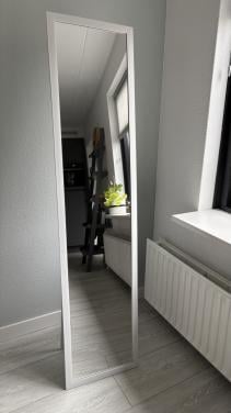 Spiegel staand