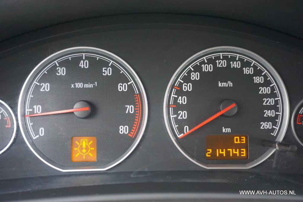 Opel Vectra wagon 1.8-16v comfort