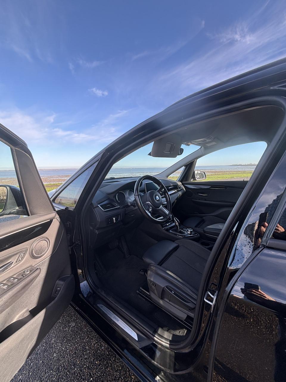 BMW 2-Serie Gran Tourer 218i 140pk 5p. Aut 2020 Zwart