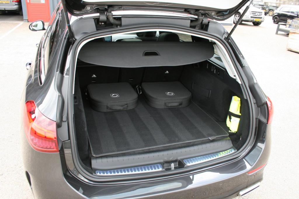 Mercedes-Benz C-Klasse estate 300 e amg line