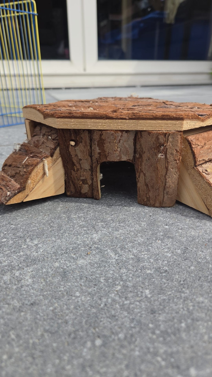 Hamsterkooi + accesoires , huisjes etc.