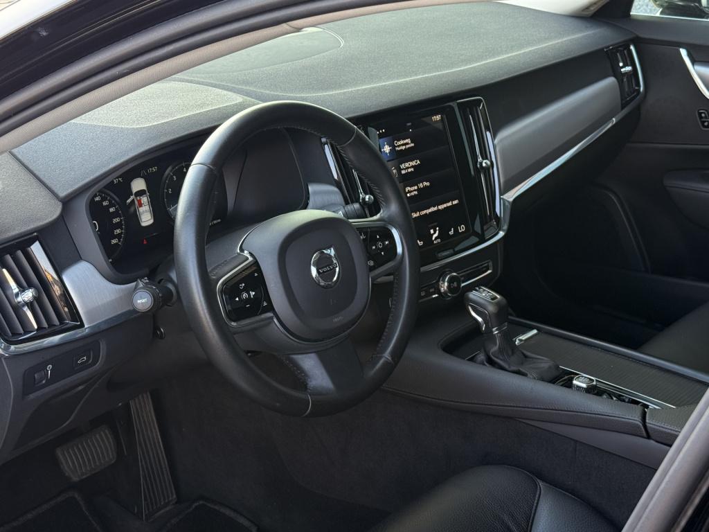 Volvo S90 2.0 t4 momentum | leder | parkeersensor | acc | apple carplay | b