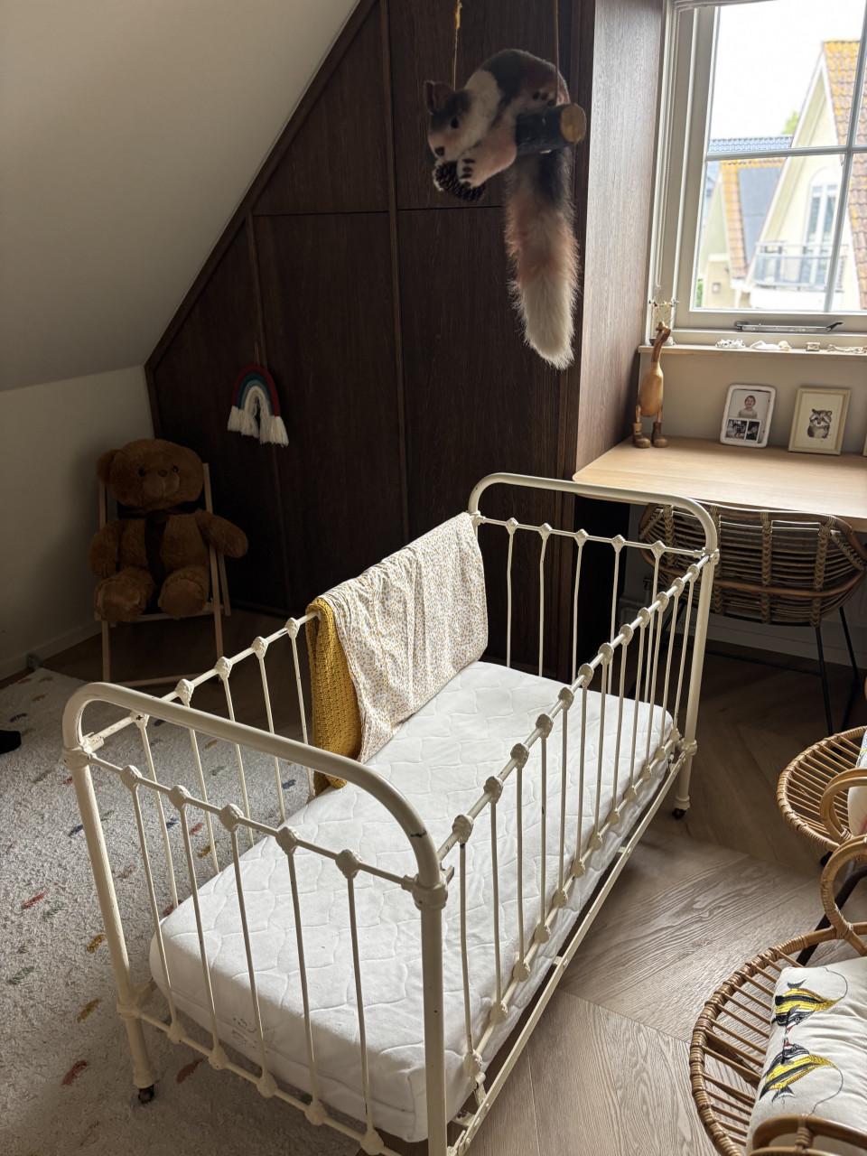 Ledikant brocante vintage
