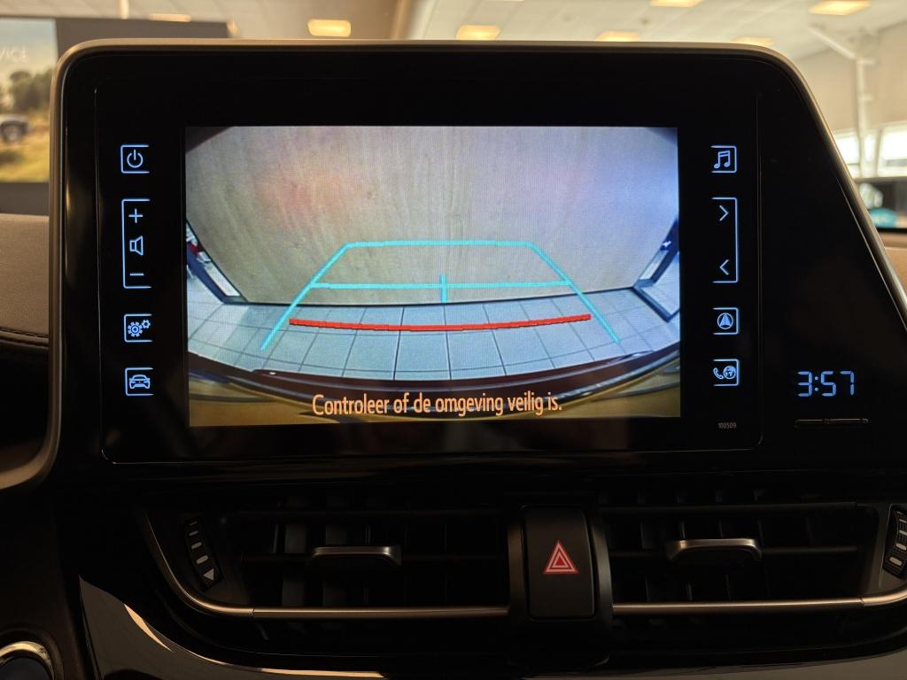 Toyota C-hr 1.8 hybrid dynamic
