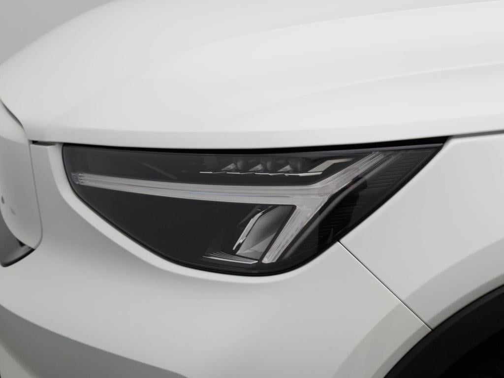 Volvo C40 recharge extended range core