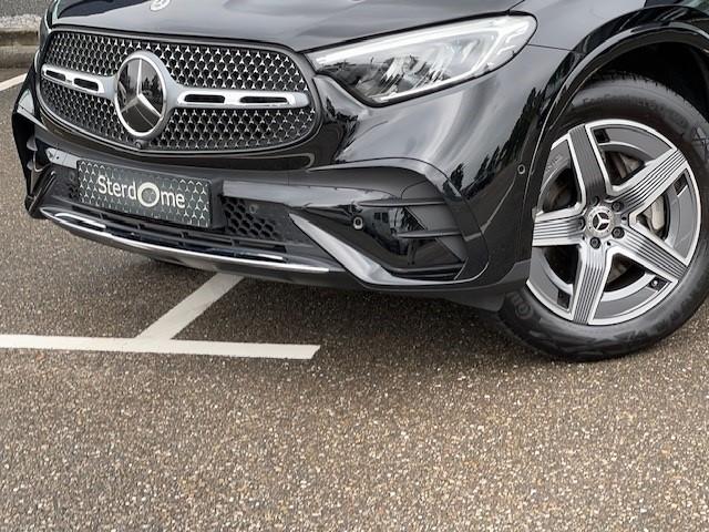Mercedes-Benz Glc 300e 4matic amg i airmatic l gestuurde achteras l panoram