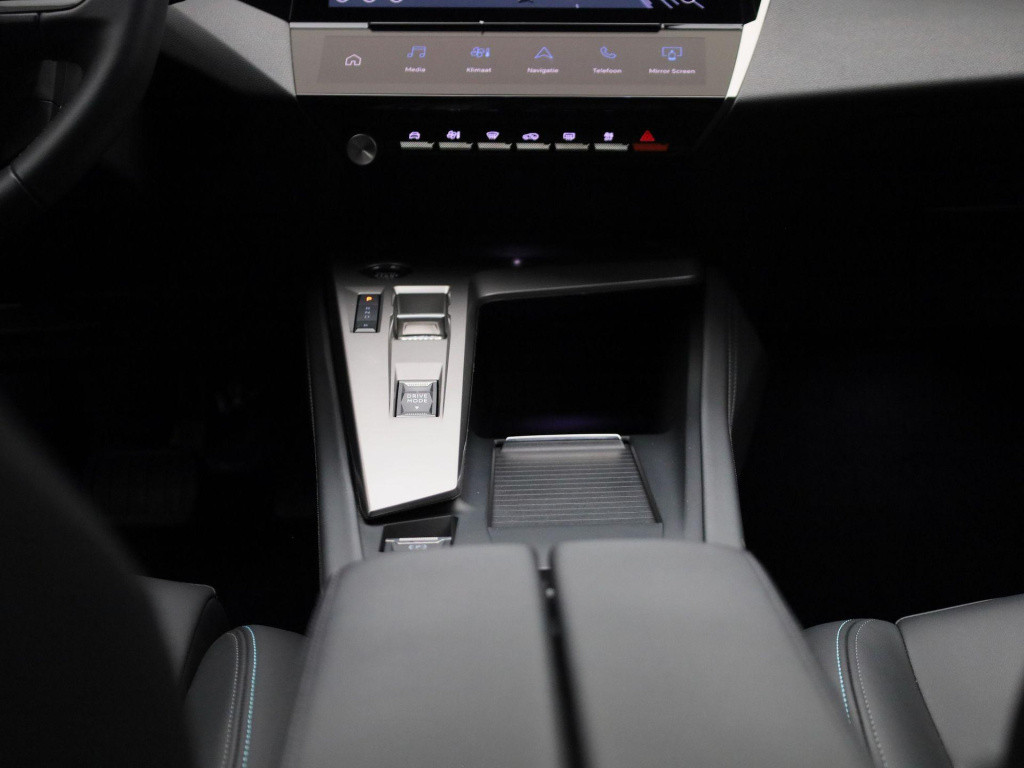 Peugeot 308 sw 1.6 plug-in hybrid 180 allure | | navigatie | apple carplay 