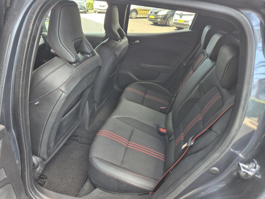 Renault Clio 1.6 e-tech hybrid 140 r.s. line camera, navigatie, all season 