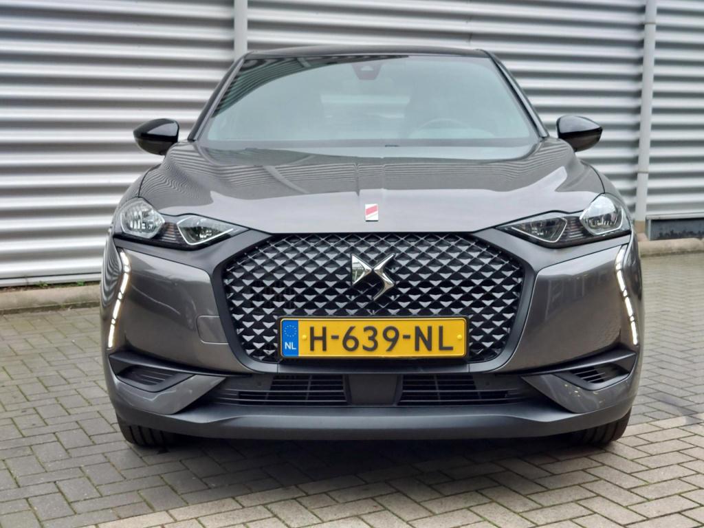 Ds Ds 3 crossback 100 performance line navi/cam/keyless