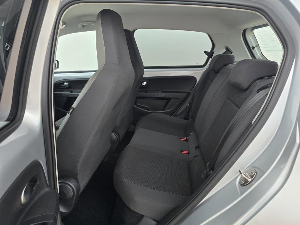 Volkswagen UP! occasion 1.0 high up! met cruisecontrol | tweedehands volksw