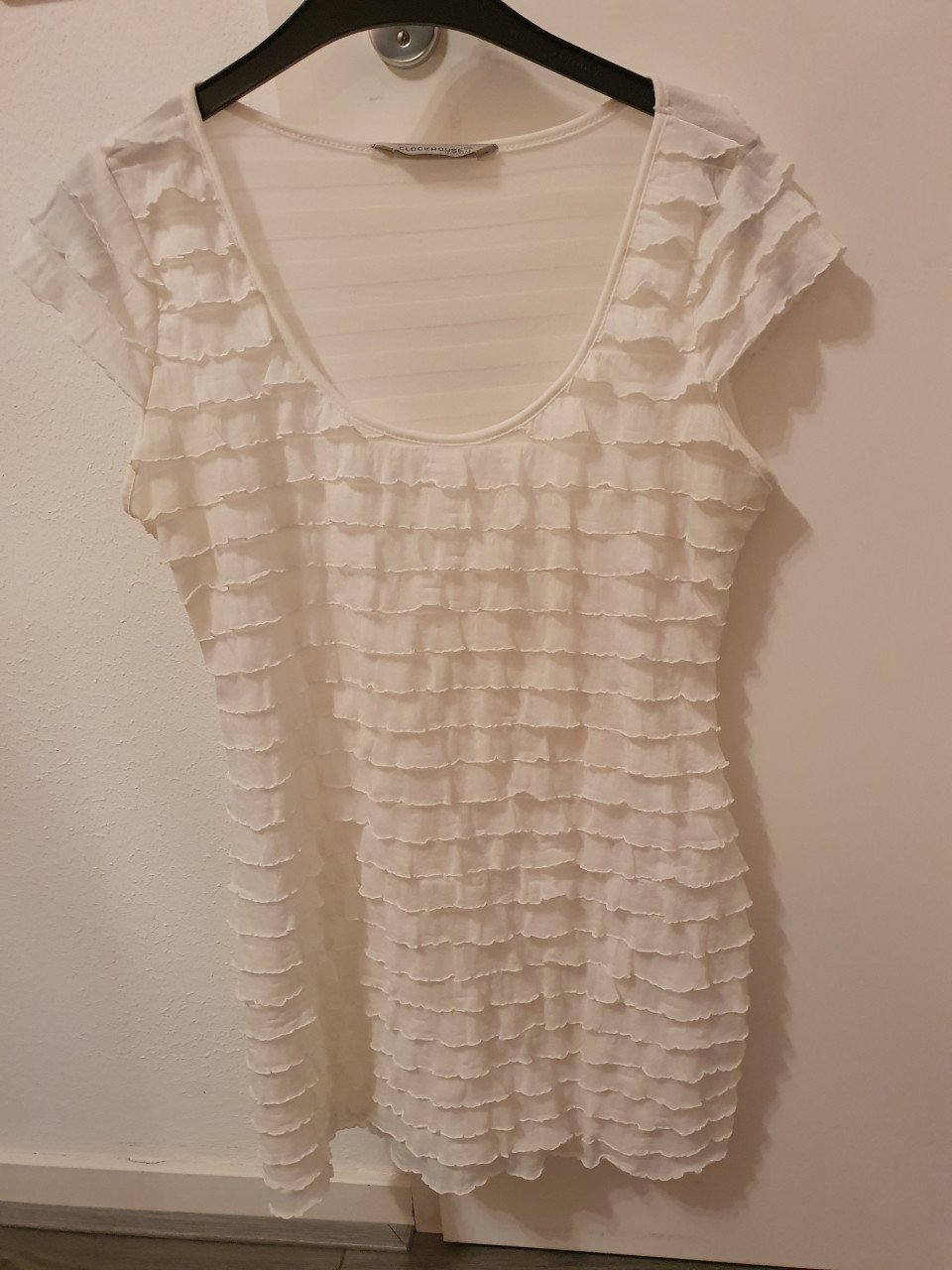 Veel blouses en jurken te koop maat 38-40