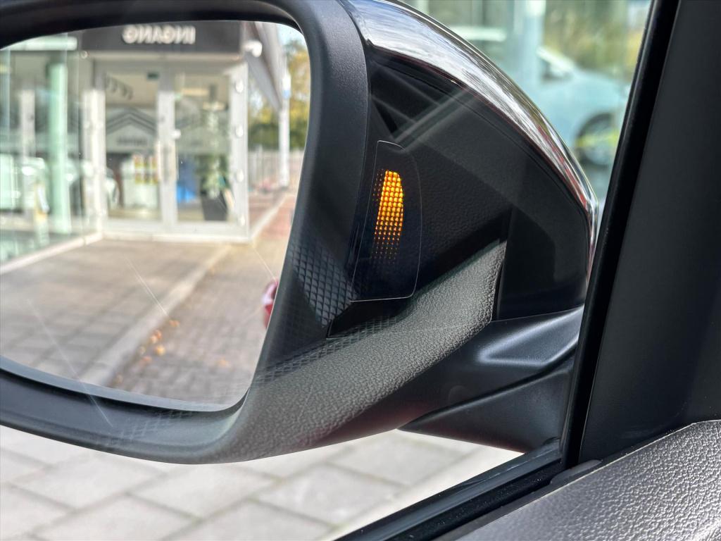 Volkswagen T-cross 1.0 tsi 110pk 7-dsg style| led|trekhaak| dode hoek|adapt