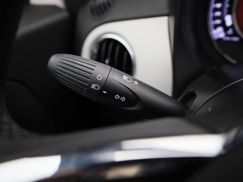 Fiat 500 C 1.0 hybrid star | cabrio | parkeer sensoren | dab | bluetooth | 