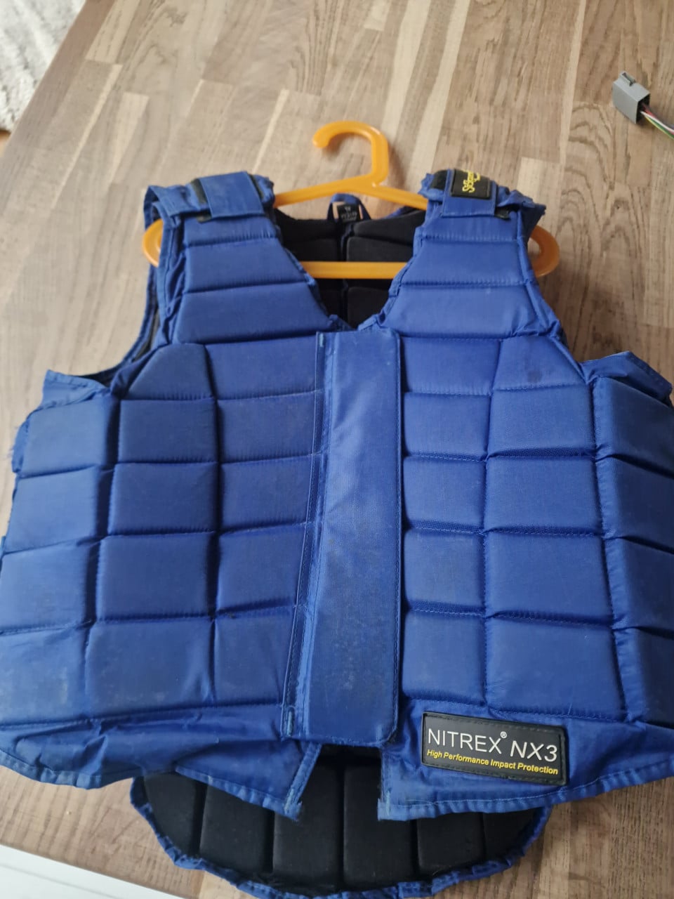 Bodyprotector maat junior 14 xl