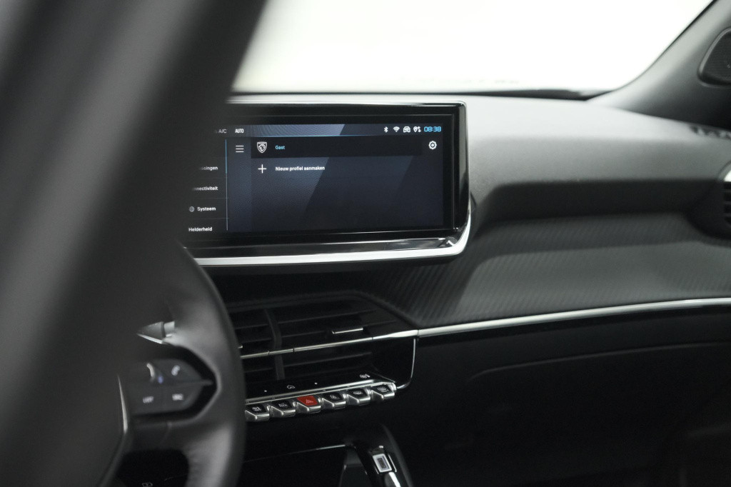 Peugeot 2008 puretech 100 allure | camera | navigatie | apple carplay | par