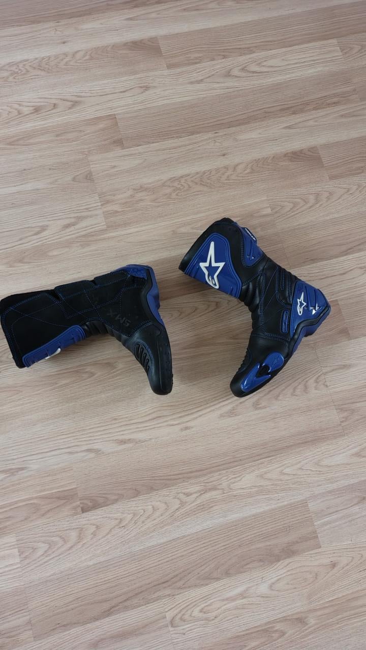 Alpinestars dames motorlaarzen maat 42, 4 keer gedragen